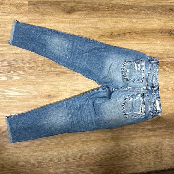 High waisted Distressed Boyfriend Jeans 👖 - Picture 4 of 9